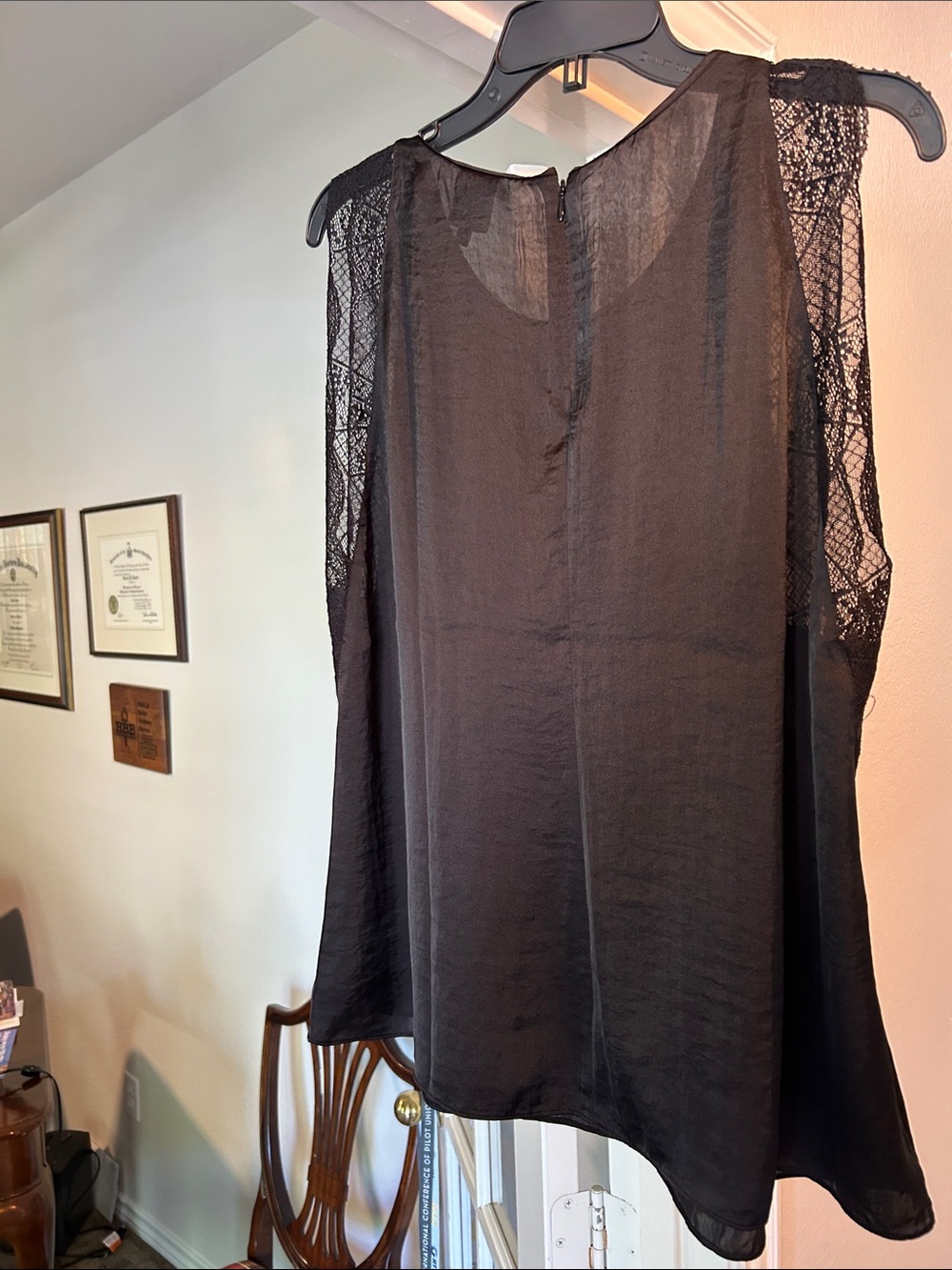 CAbi Veil Top Style Number 4737 - Picture 5 of 7